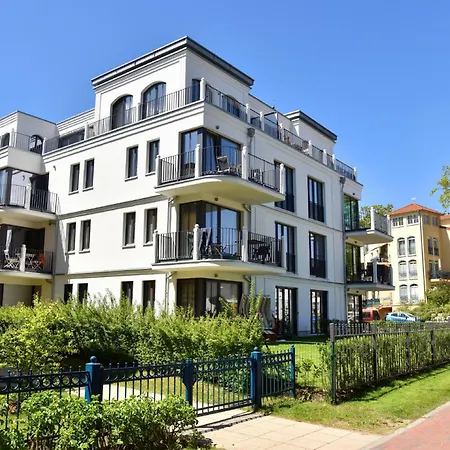 Penthouse Meerlust Apartman Baabe